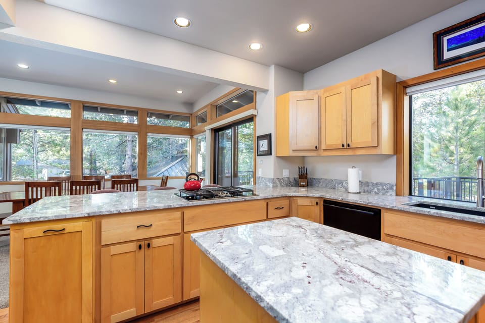 Kitchen - Main Level