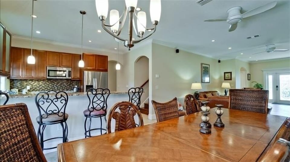 Dining Room 1