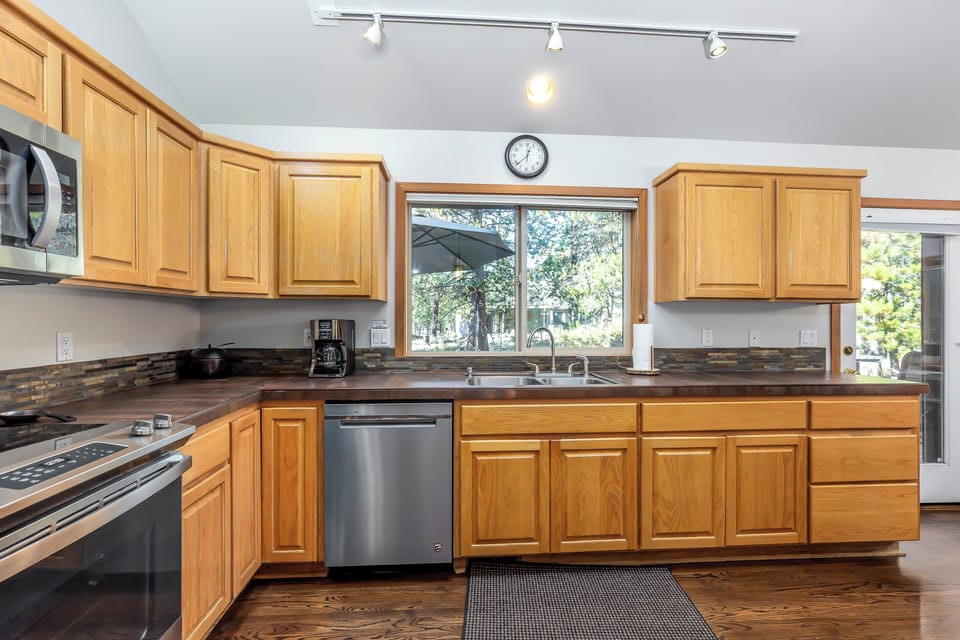 Kitchen - Main Level