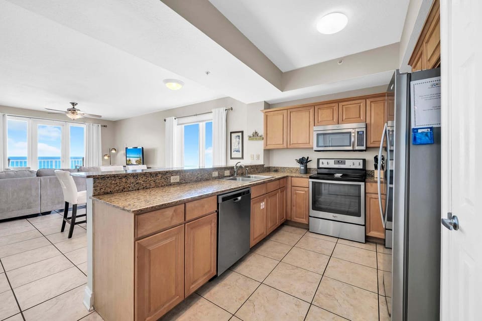 Well Equipped Kitchen For Cooking