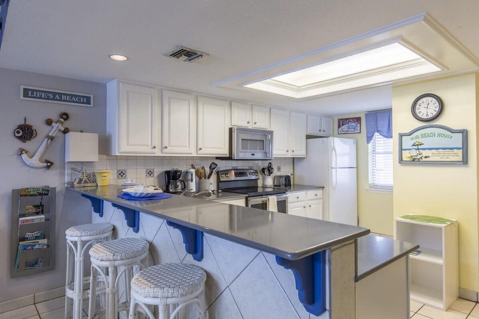 Breakfast bar