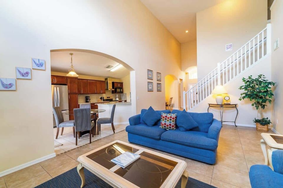 5-Bed-Orlando-Pool-Home-near-Disney-Emerald-Island-Resort
