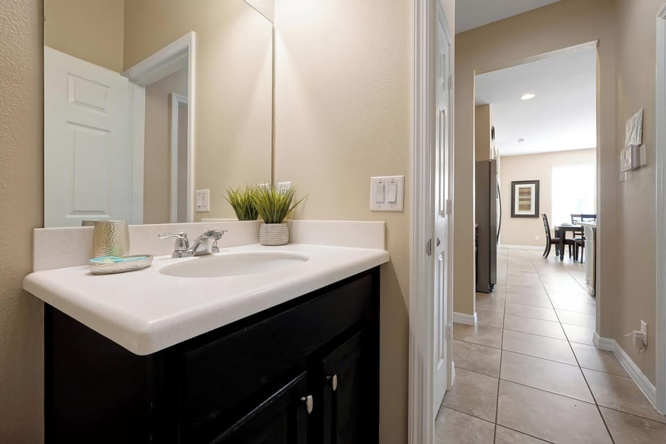 27_Bathroom_082025