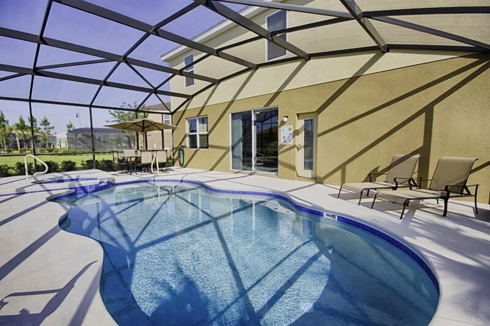 27_Pool_Area_0721.jpg