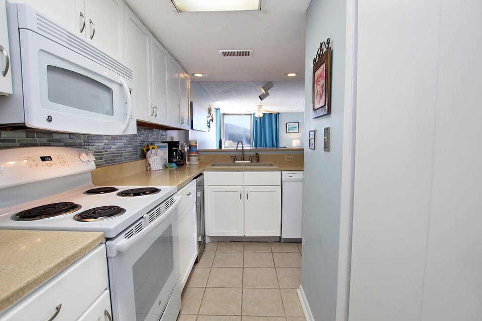 3 - Kitchen (3)