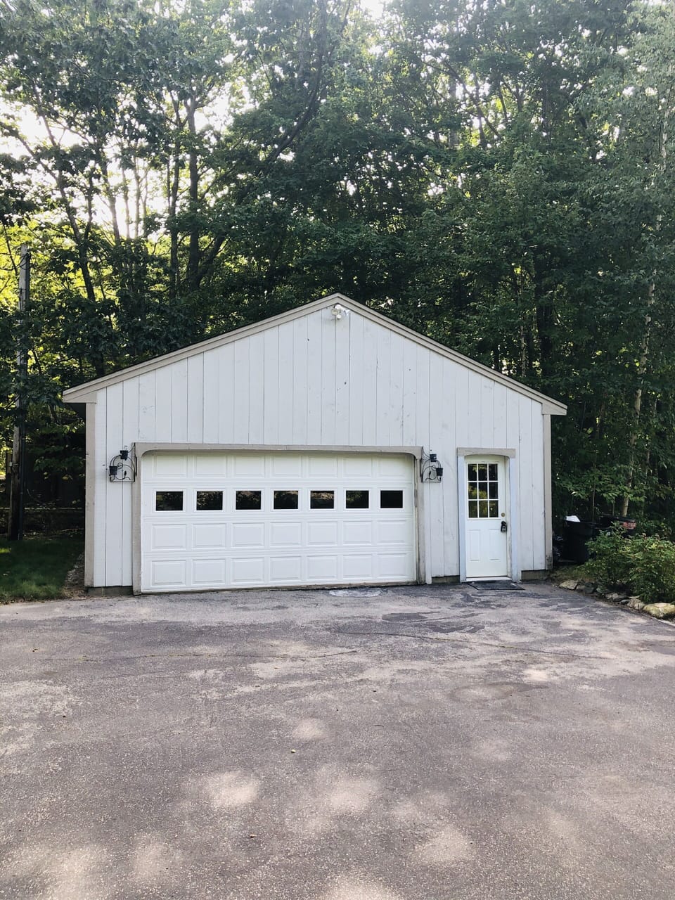 2 car garage 