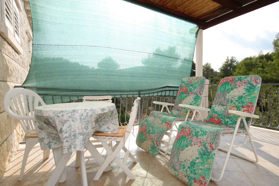 Terrace 2