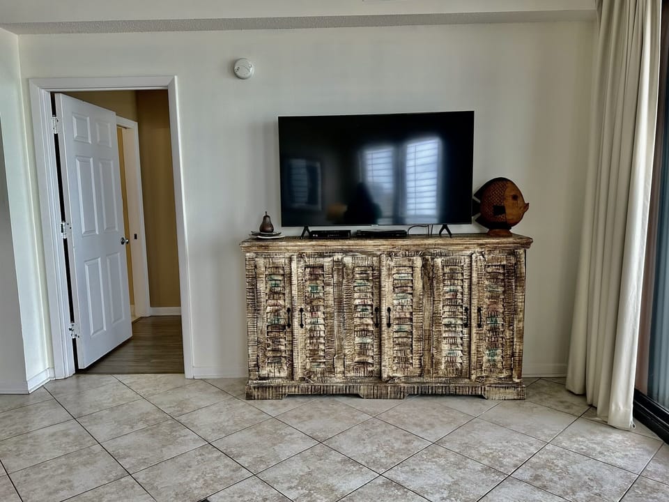 Large tv for movie night!!
