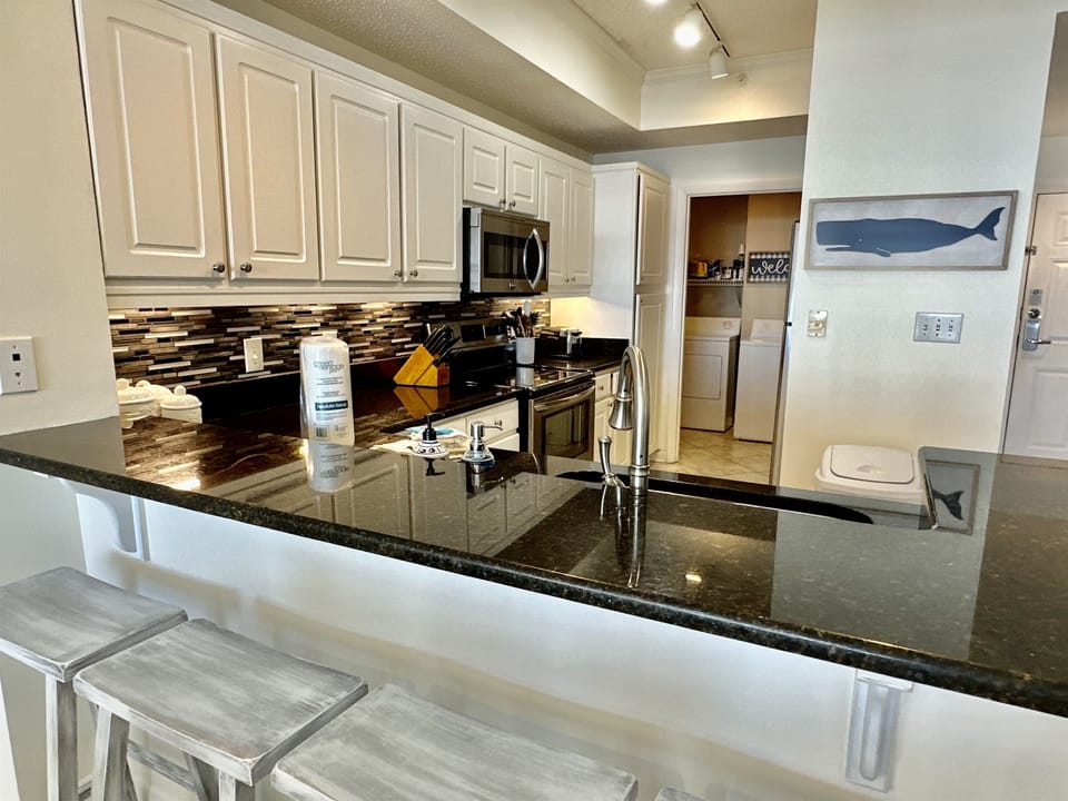 Very nice updated kitchen!
