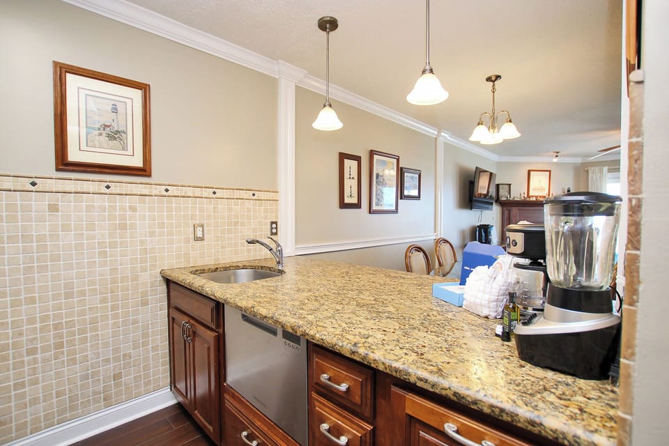 5 - Kitchen (1)