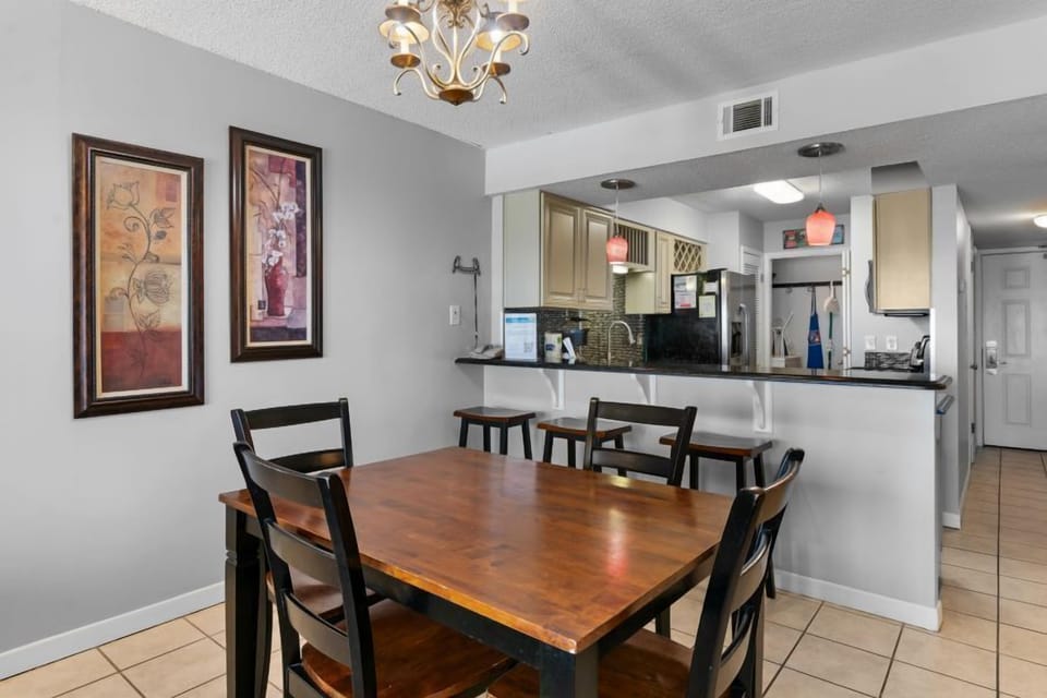 6 BD685 DR
