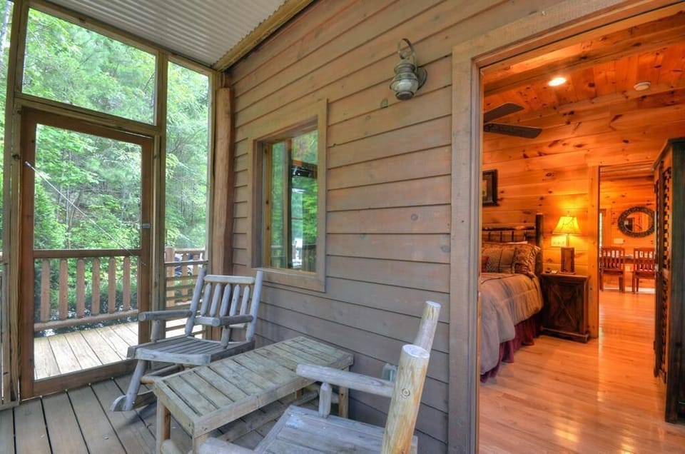 DownstairsBedroom3v2