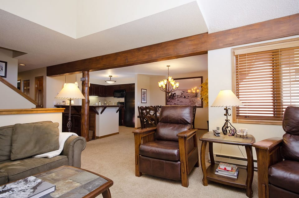 Settle into your comfortable leather seating and rustic wood beams for the perfect mountain retreat atmosphere.