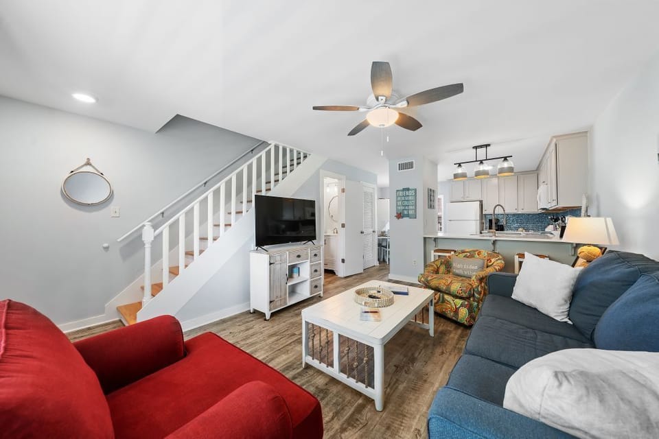 Sand Dollar 28 Living Room