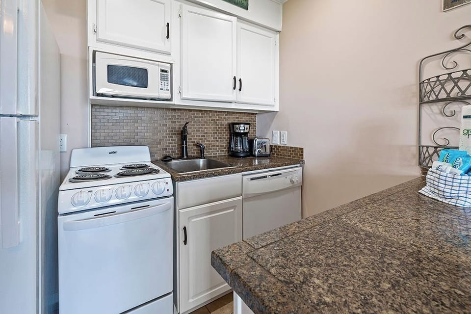 Coffee maker, toaster, oven, microwave and more