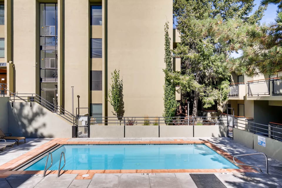 Common area pool and hot tub