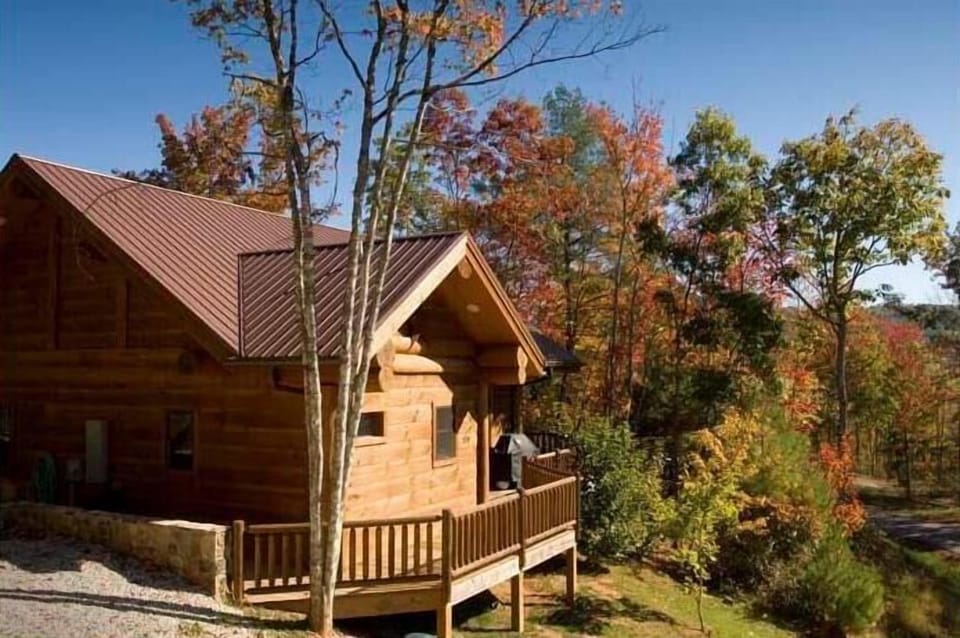 SG_Ext_Cabin_Fall_View - Copy