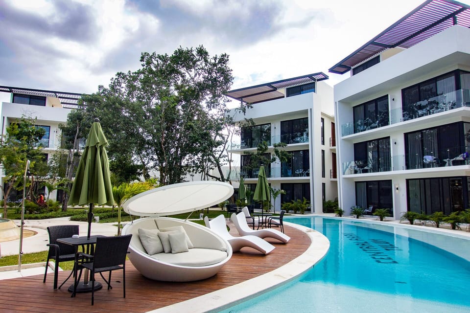 Pool area
