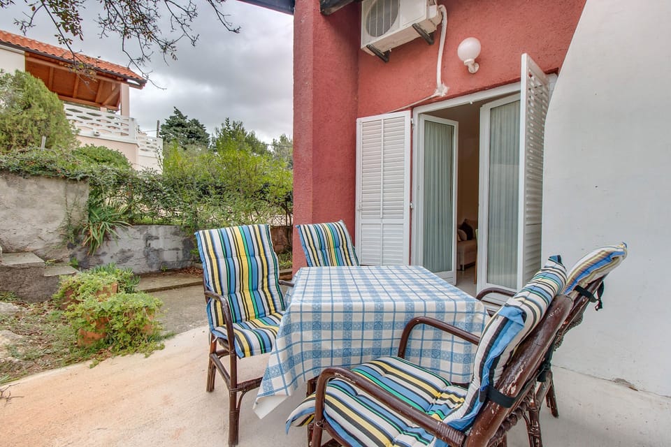 Terrace 1
