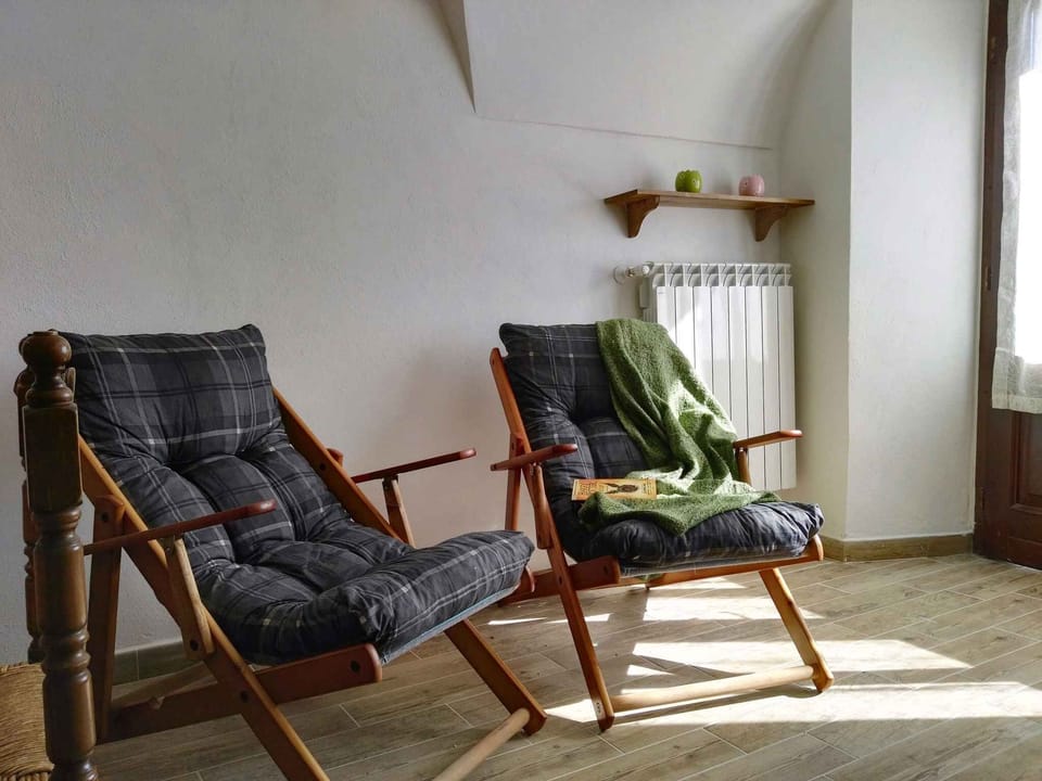 living/bedroom