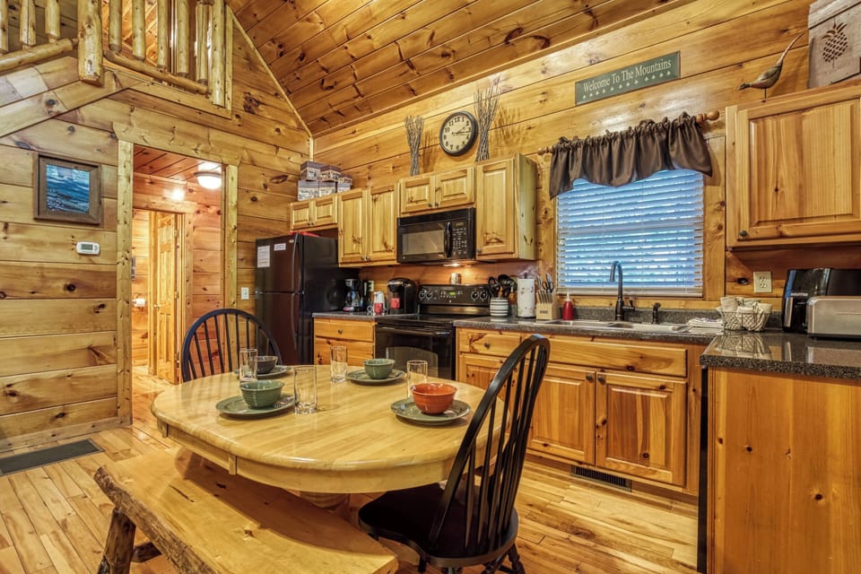 Fully Furnished Kitchen with all Cooking Utensils to cook most meals!!