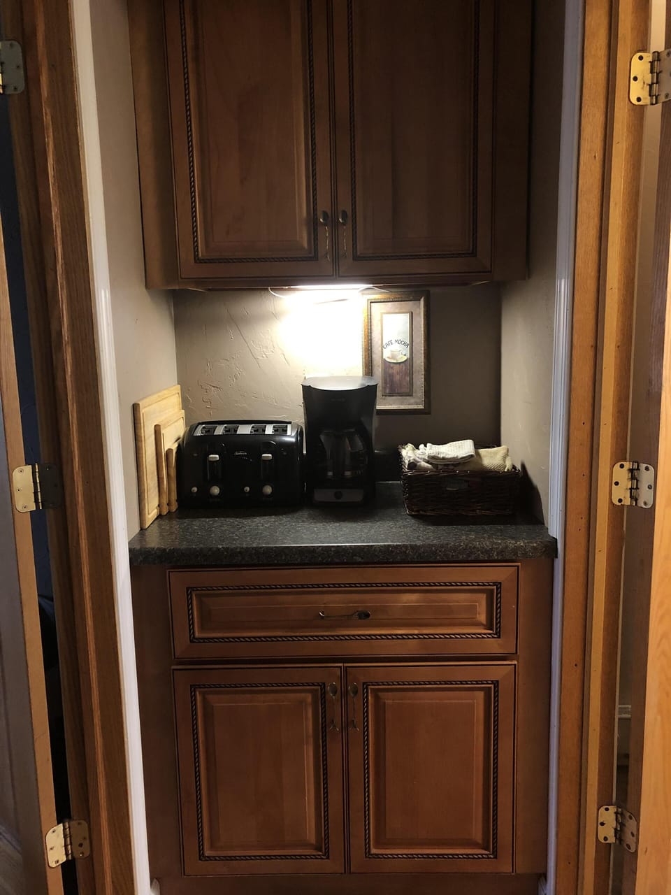 Slow drip coffee maker with plenty of fliters and toaster area.