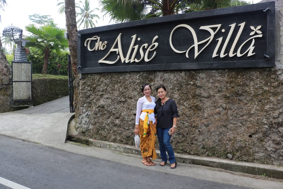 Entrance gate of Alise villa with logo sign