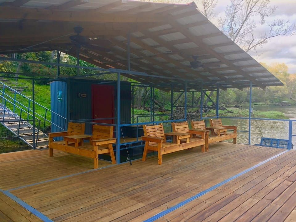 900 square foot deck with 16 ft. boat slip