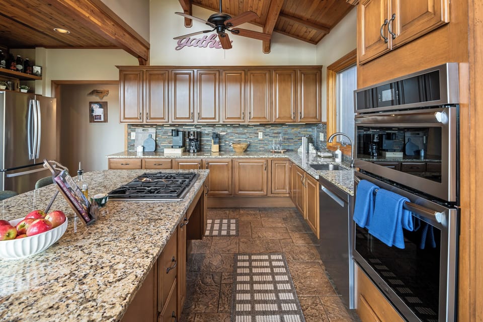 Start your mornings in style with a fully equipped kitchen and elevated coffee experience built into your stay.