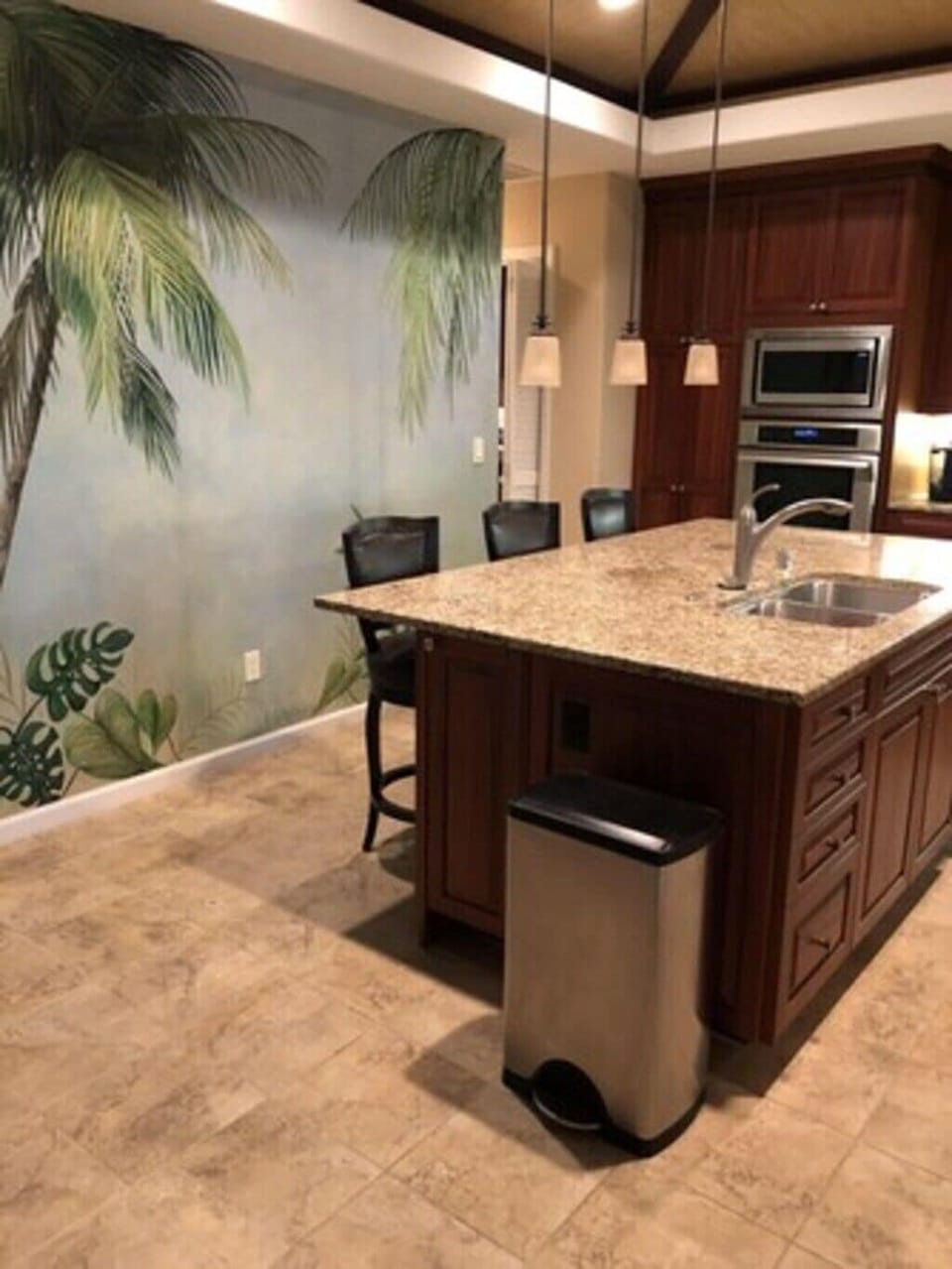 Kitchen has counter table seating, great for breakfast 