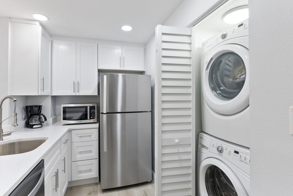 In unit washer/dryer