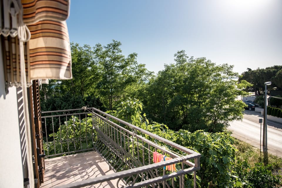 Balcony 2