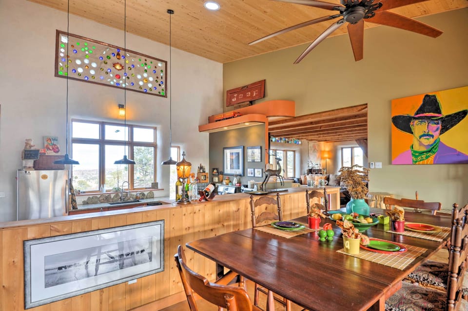 Dining Area | Dishware/Flatware | Trash Bags/Paper Towels