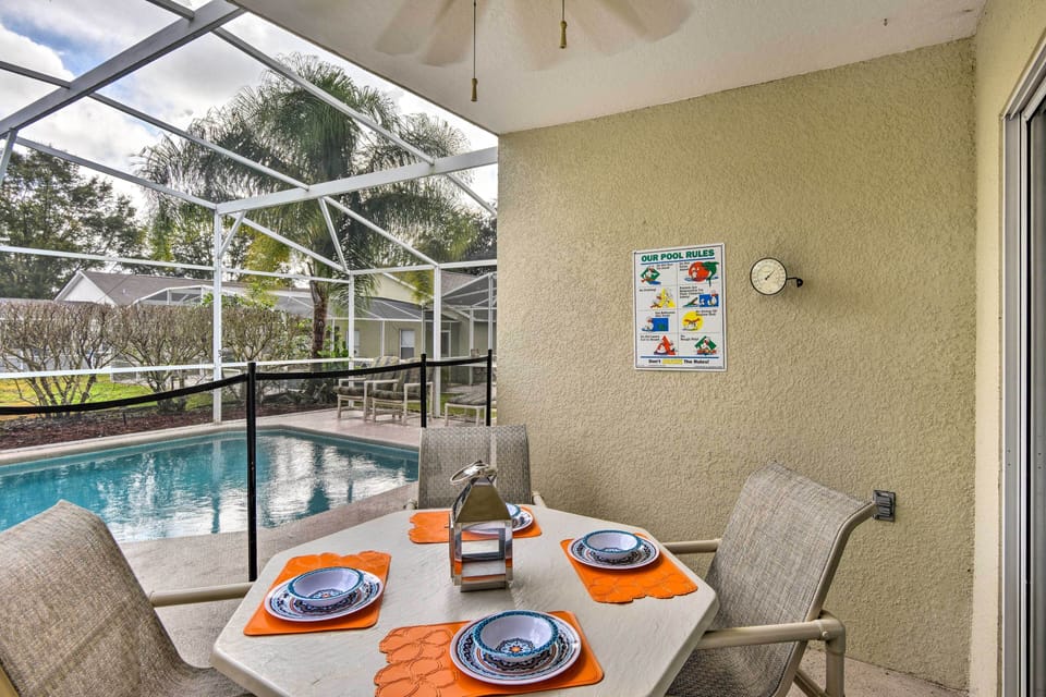 Outdoor Dining Area