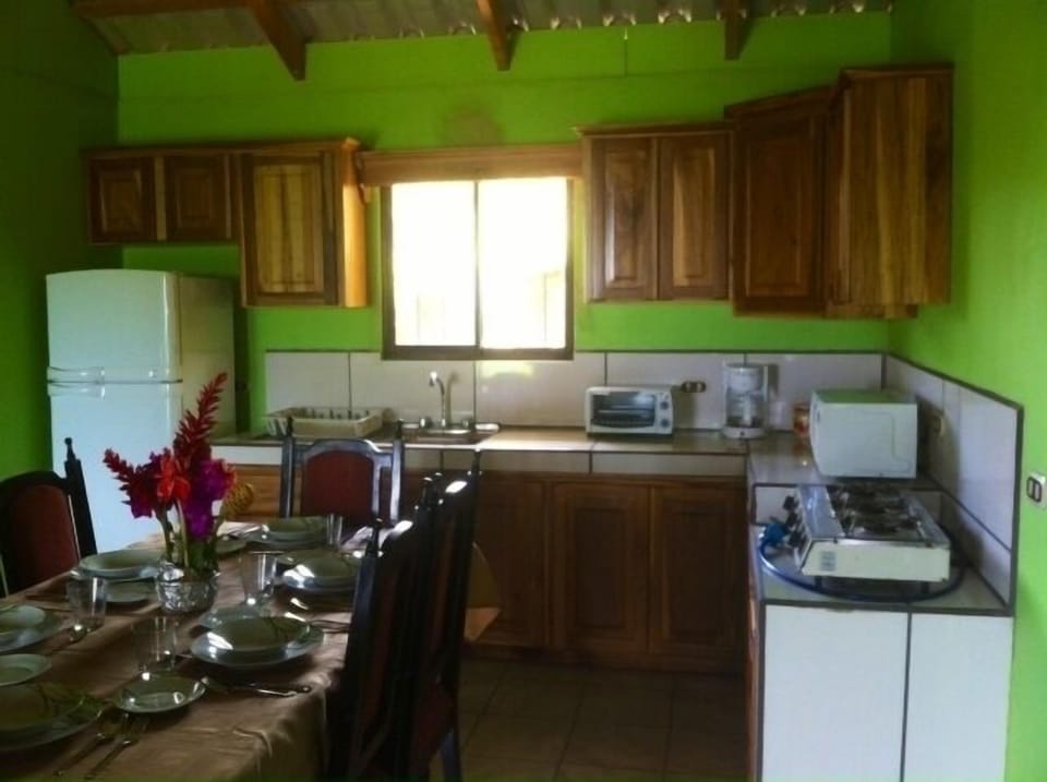 Kitchen & dining are.