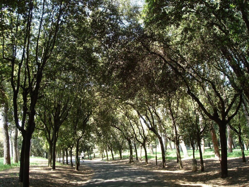 Villa Glori, one opf Rome's most beautiful parks is just 3mins walking from here