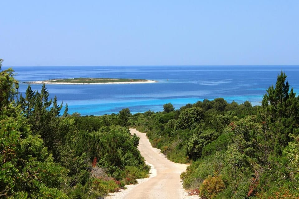 Nearby beaches