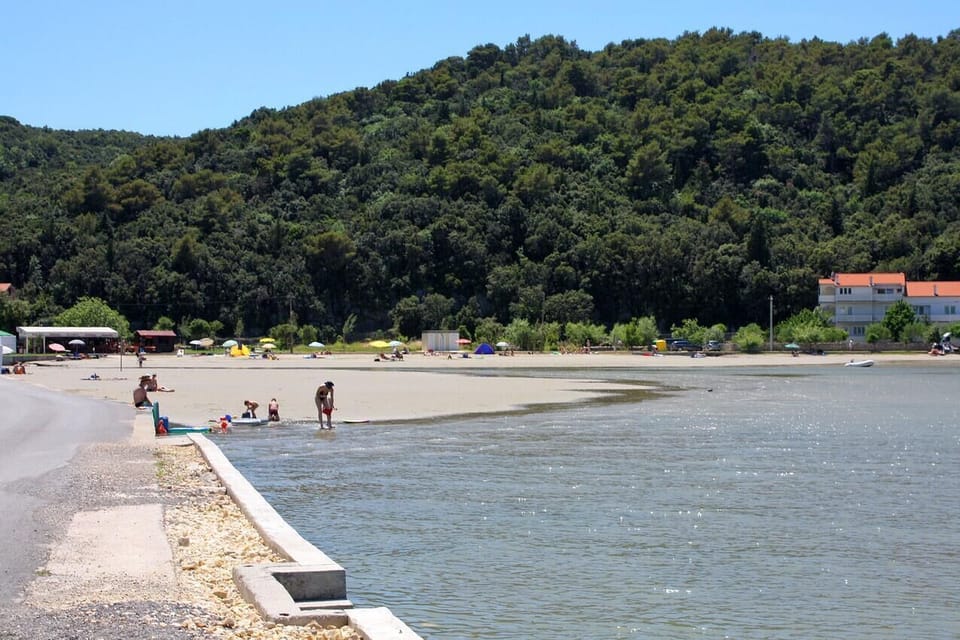 Nearby beaches
