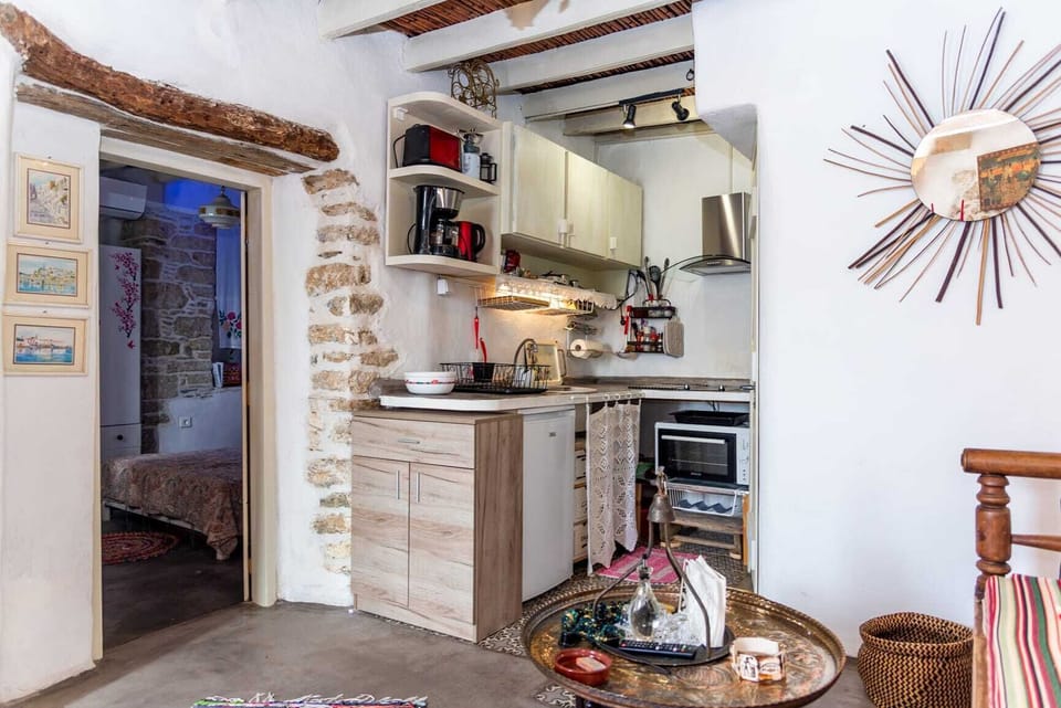 The practical kitchenette is fully equipped for your cooking needs