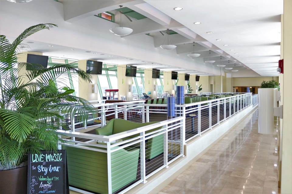 Skybar and Lounge