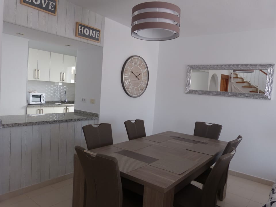 Modern open plan dinning area.