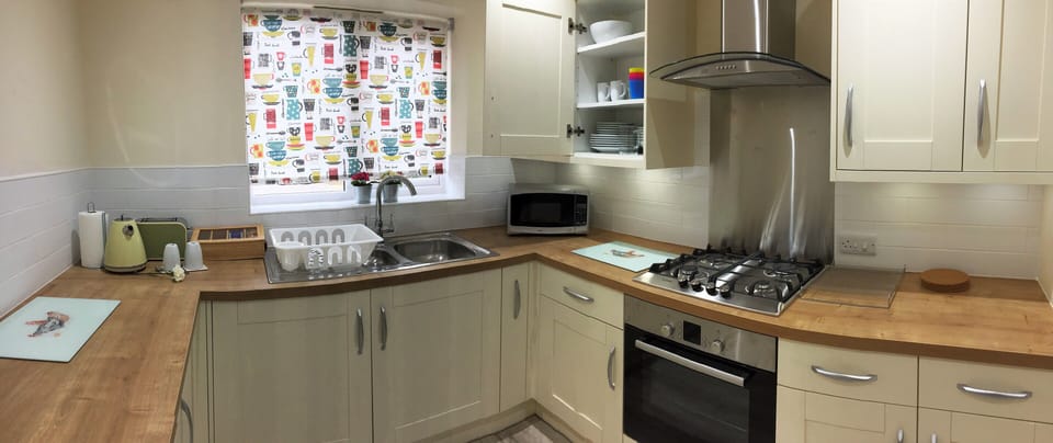 Fully equipped kitchen