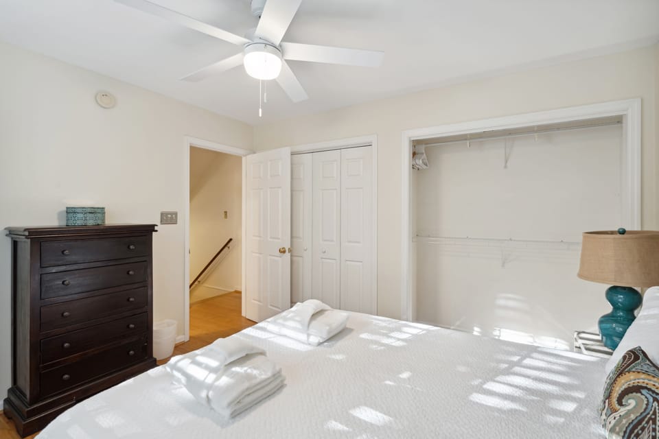 Guest Queen Bedroom 2