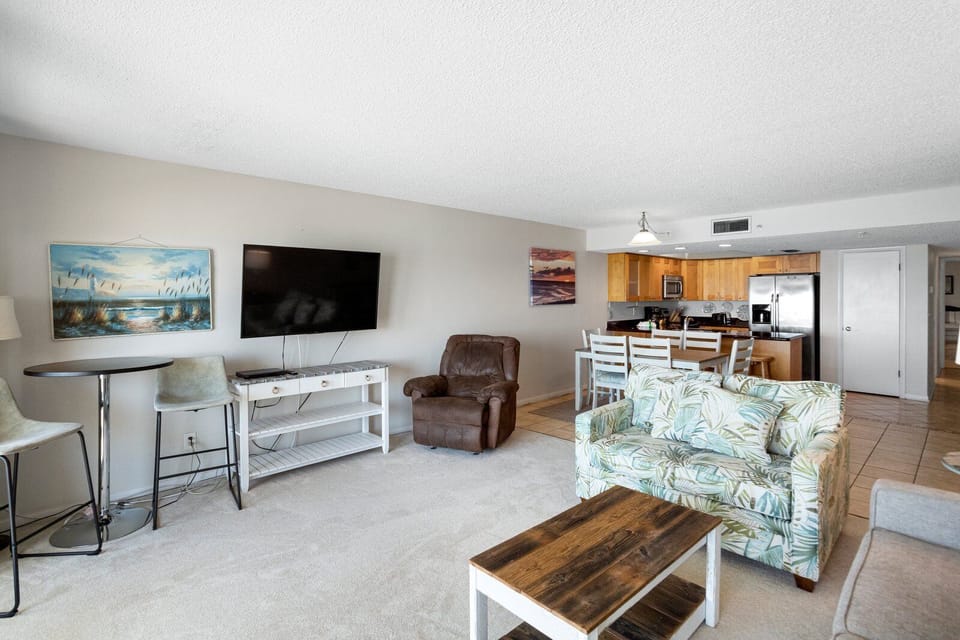 Sandy Shores 304 Living Room