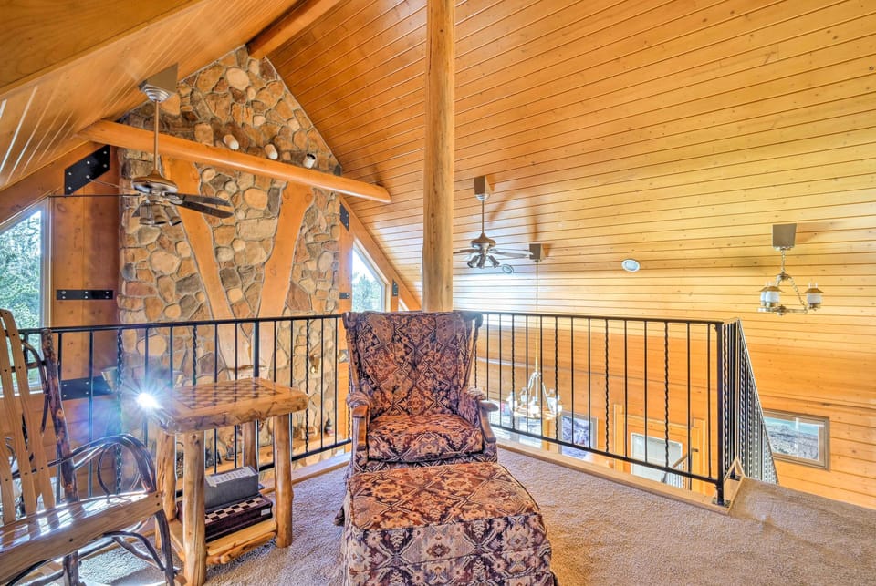 Additional Living Space (Loft) | Board Games