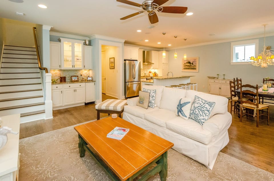 First Floor: Living Room