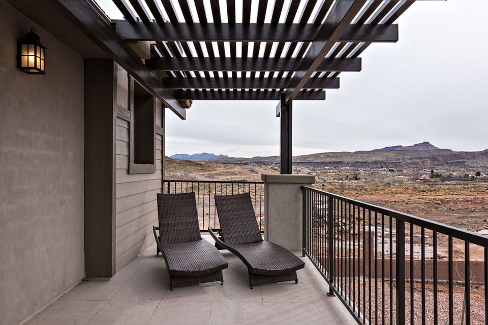 Sun deck with lounge chairs & a gorgeous view of the mountains in ZIon.