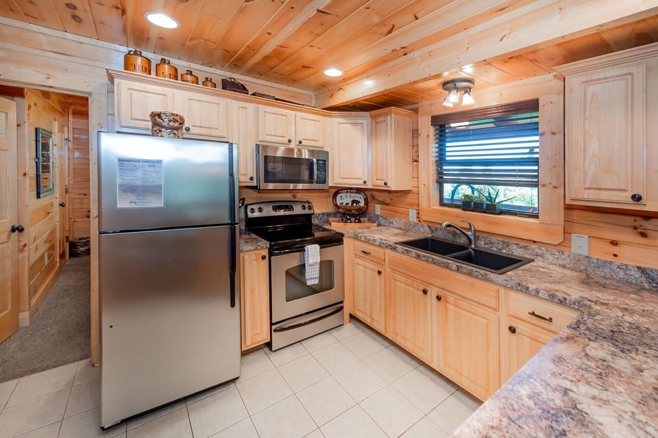 Enjoy cooking those family meals in the updated kitchen stocked with basic tools