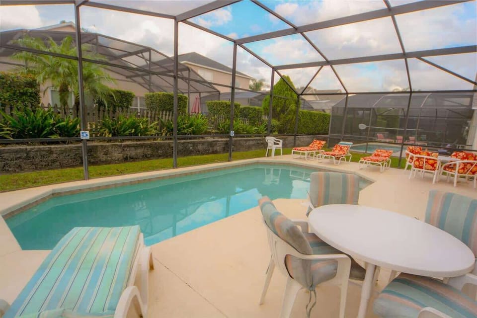 2 5-Bedroom-Orlando-Vacation-Home-near-Disney-Lake-Berkely-Resort-Kissimmee-Florida.jpg