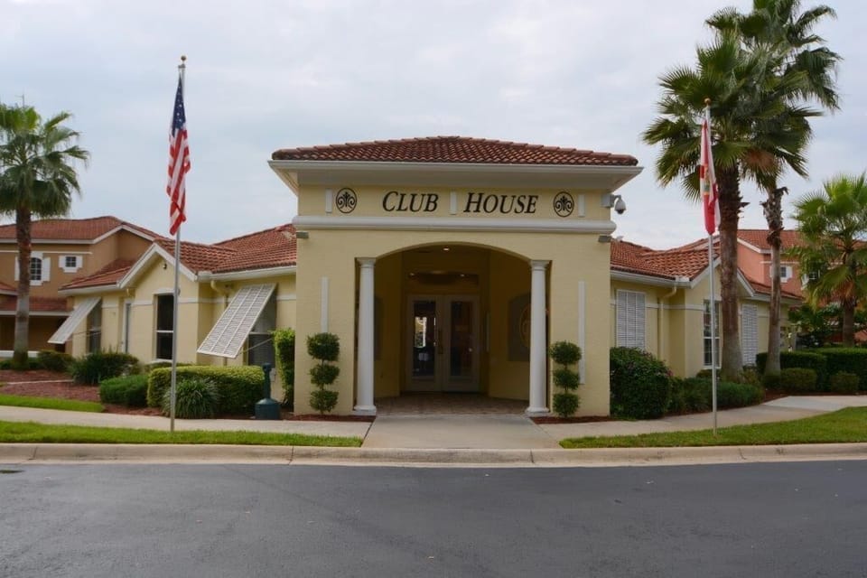 Lake Berkley Resort Clubhouse